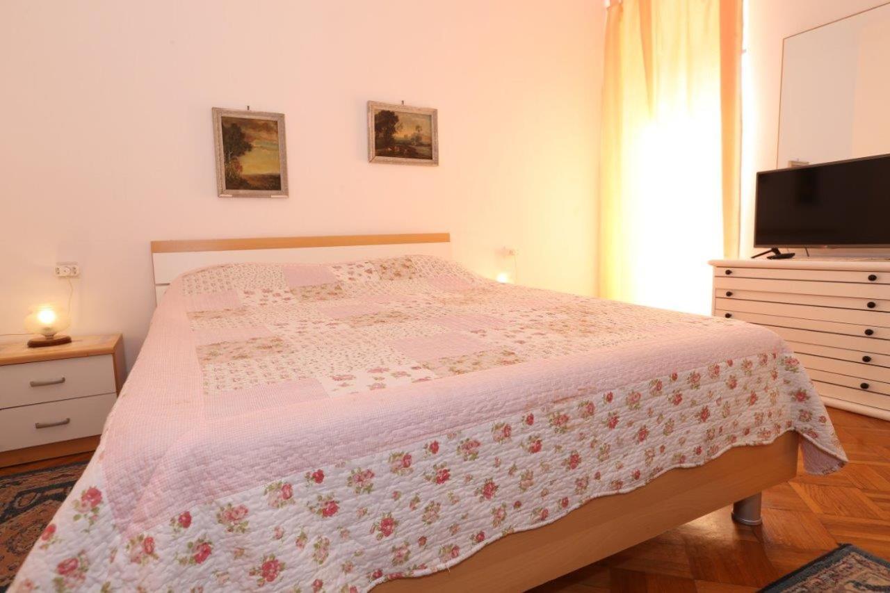 באסקה Studio Apartments Cavrak With Terrace מראה חיצוני תמונה