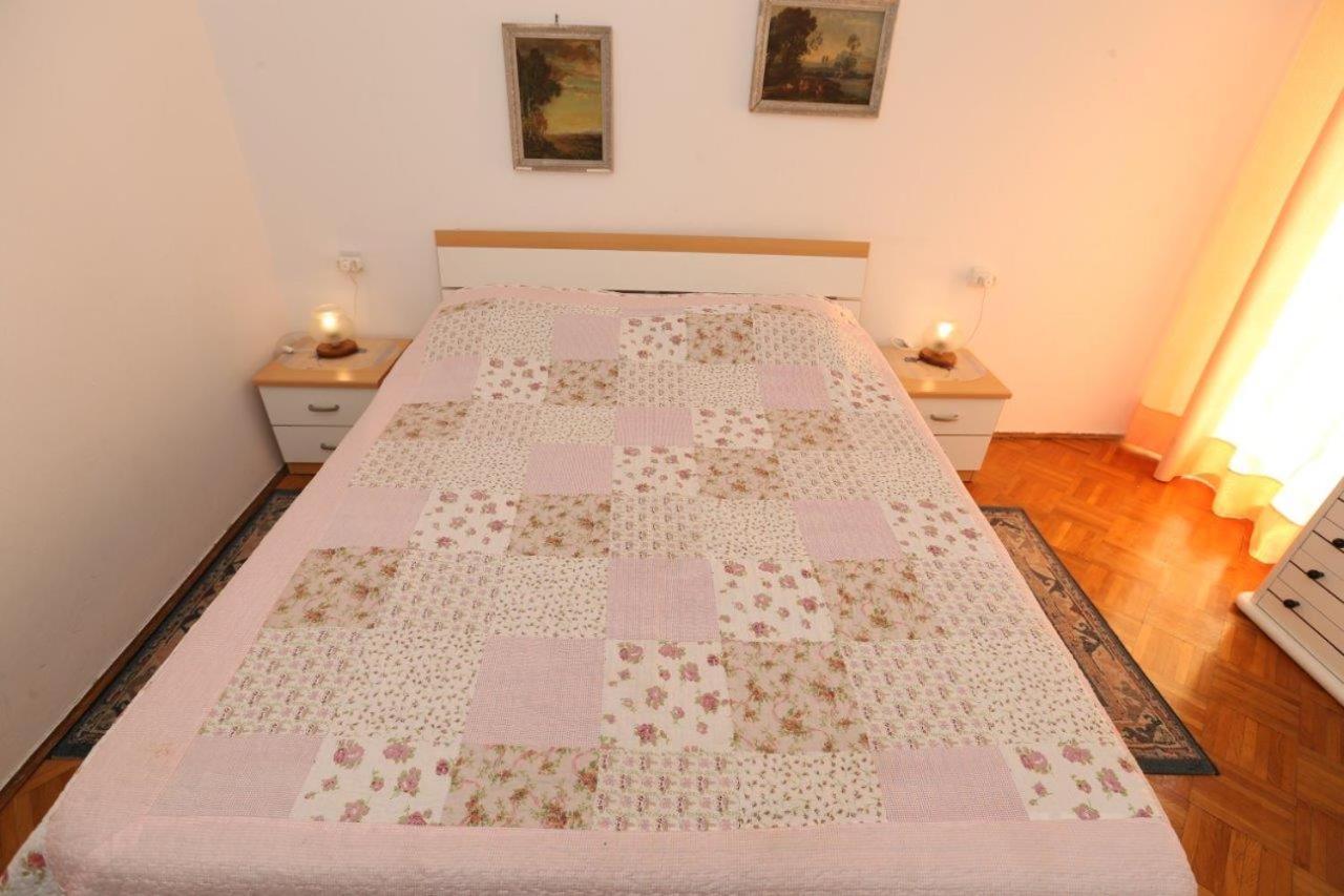 באסקה Studio Apartments Cavrak With Terrace מראה חיצוני תמונה