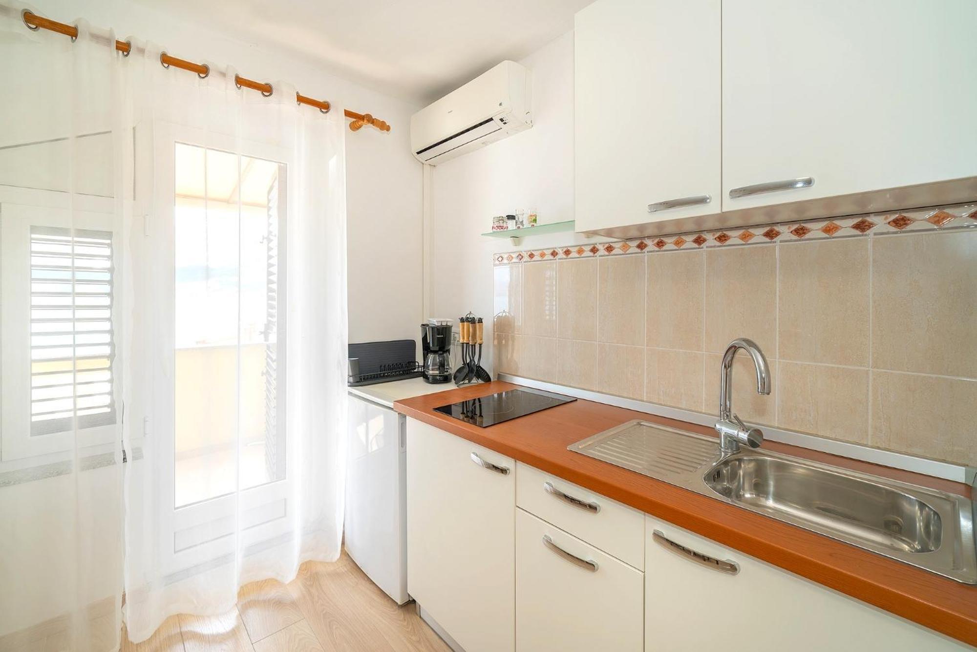 באסקה Studio Apartments Cavrak With Terrace מראה חיצוני תמונה